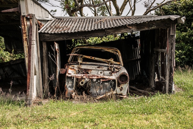 Exploring the Benefits of Scraping Your Junk Car for Parts