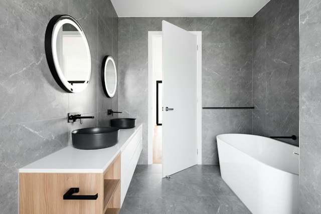 Why Should You Consider Customized Bathroom Remodeling?