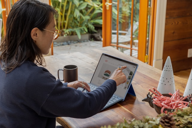 Adapting to the Future: Innovative IoT Solutions for Modern Businesses